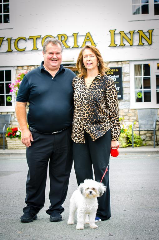 Victoria Inn Cowbridge Exterior foto